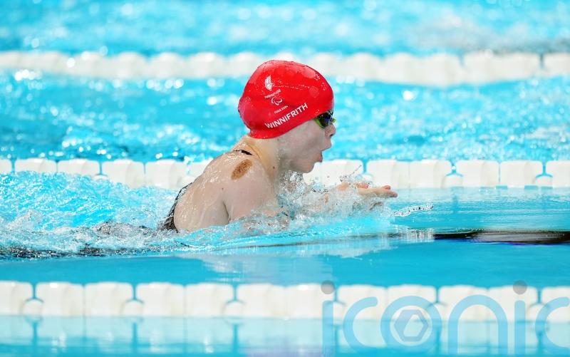Teenager Iona Winnifrith takes breaststroke silver in Paris