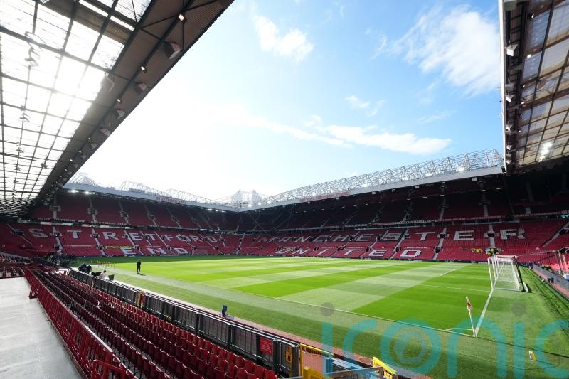 Man Utd post net losses of &pound;113.2m but believe they are compliant with PSR