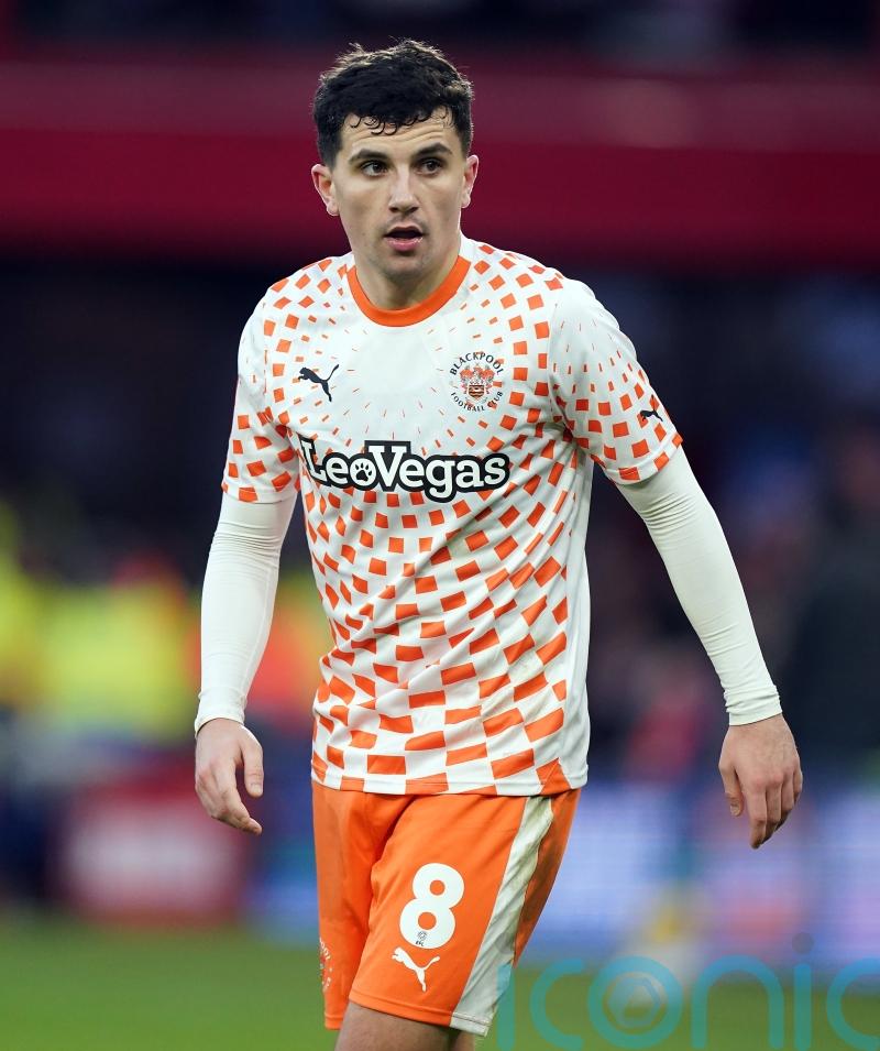 Blackpool hold on to beat Charlton