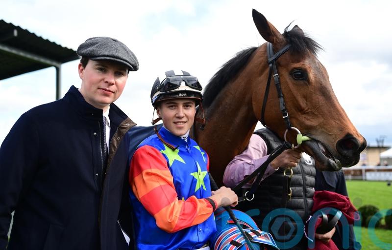 Je Zous takes Group Three honours at Gowran