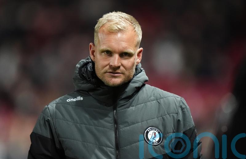 Booing is disappointing and unhelpful &ndash; Bristol City boss Liam Manning