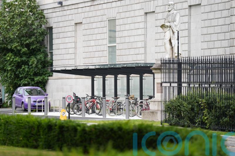 Donohoe &rsquo;embarrassed&rsquo; by bike shed cost and &lsquo;accepts responsibility&rsquo;