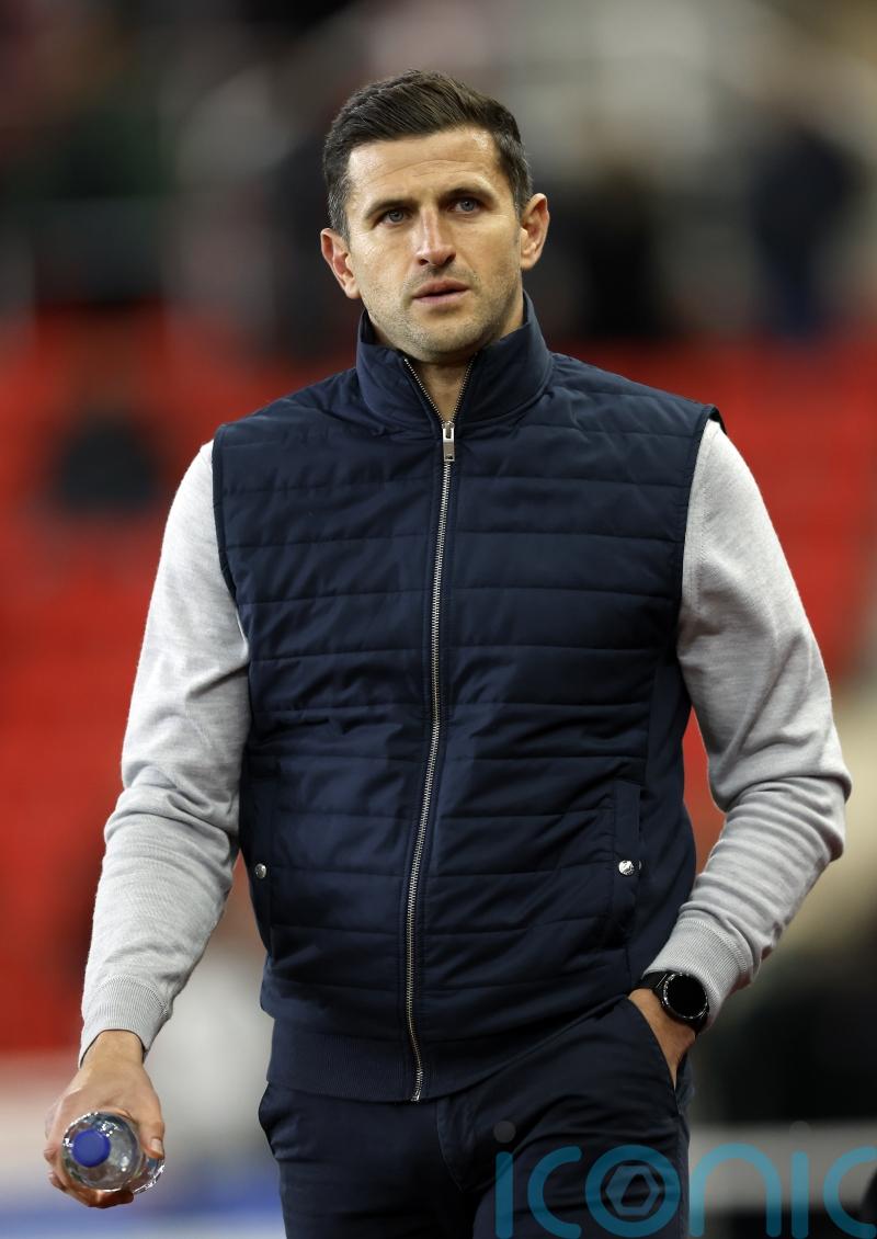 John Mousinho apologises to assistant referee after incident in draw with Oxford