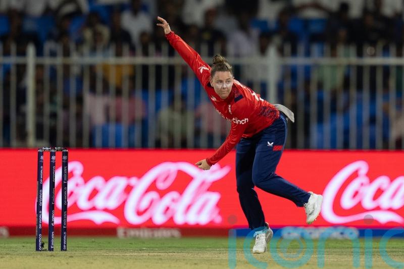 England need to be in best form to beat South Africa at World Cup &ndash; Linsey Smith