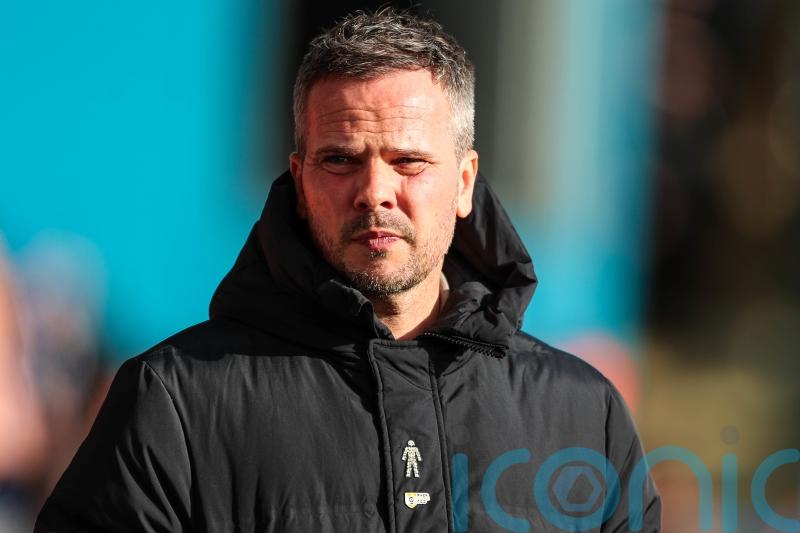 Stephen Clemence demands more from goal-shy Barrow after Accrington loss