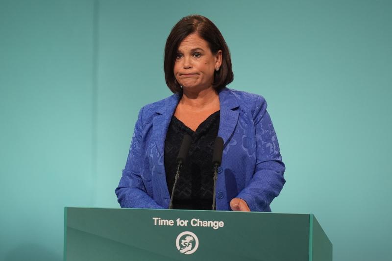 McDonald offers &lsquo;full&rsquo; apology to teenager sent inappropriate texts by senator