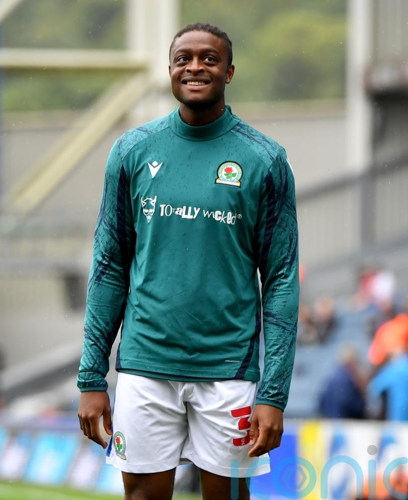 Tyler Magloire denies Stockport at the death in late drama