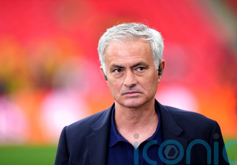Jose Mourinho claims Fenerbahce are &lsquo;playing against the system&rsquo; in Turkey