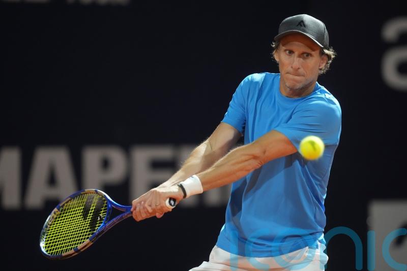 Diego Forlan&rsquo;s pro tennis debut ends in defeat for former Uruguay forward