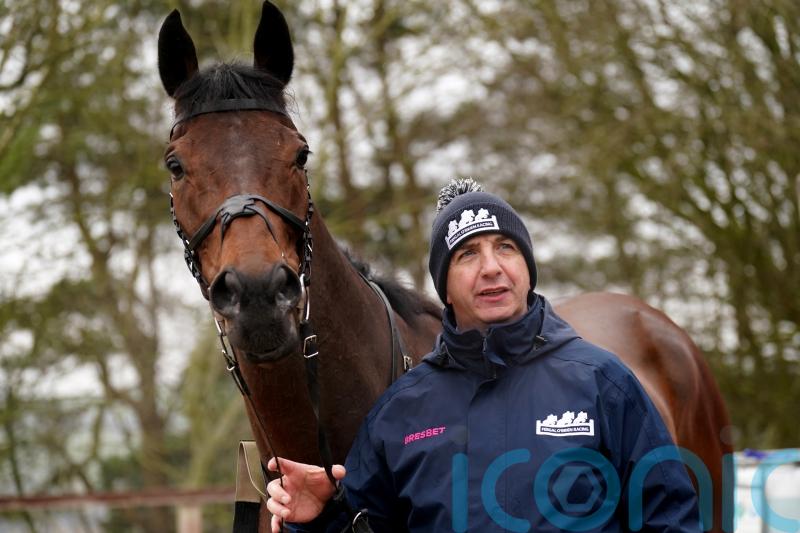 Crambo taking direct route for Long Walk defence