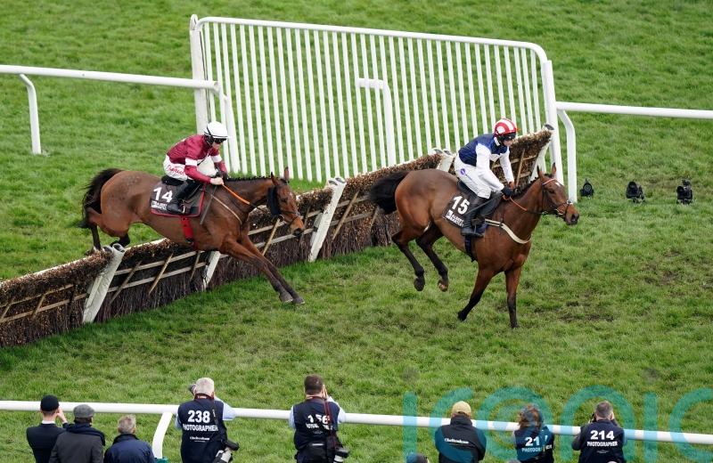 All eyes on The Jukebox Man for Newbury fencing debut