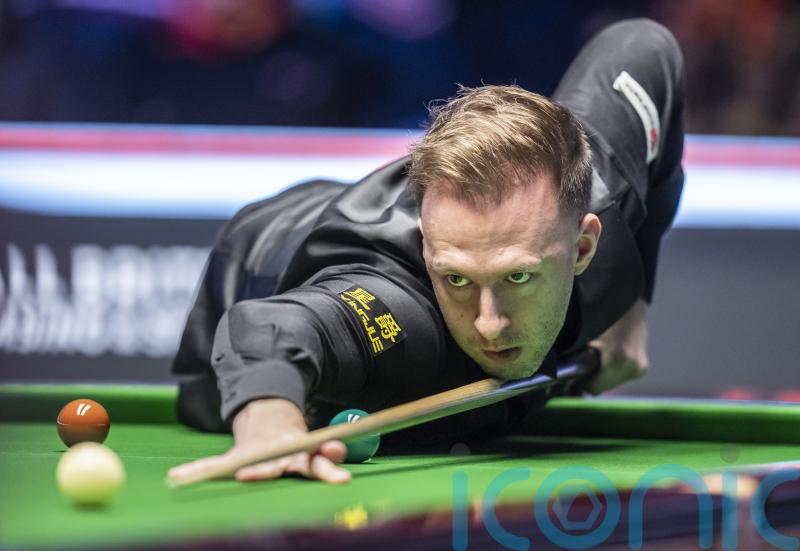 Judd Trump sees off John Higgins in UK Championship last-frame decider