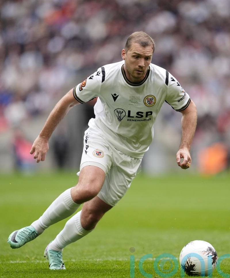 Bromley edge out Accrington to continue unbeaten run