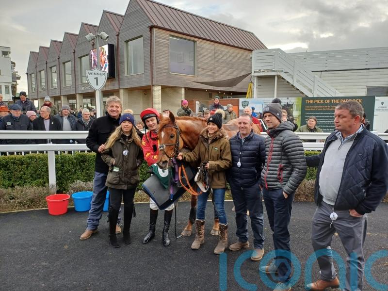 Wise Eagle coasts to another smooth success at Catterick