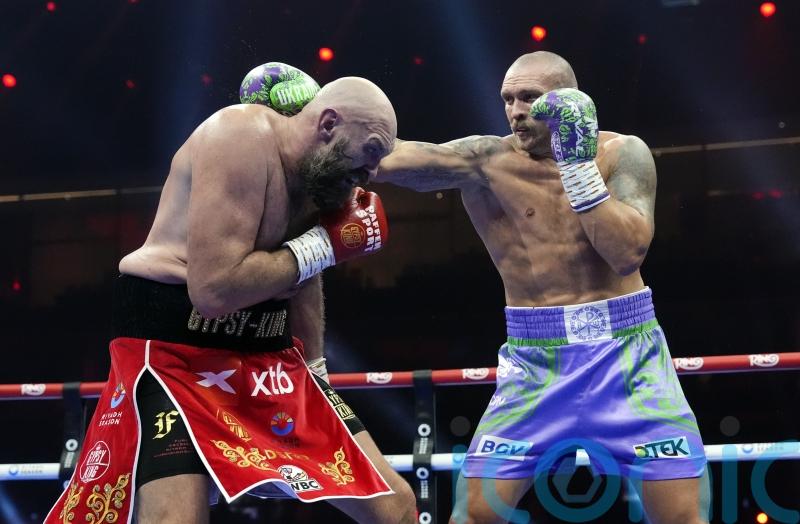 Tyson Fury: Points loss a &lsquo;Christmas gift&rsquo; to Oleksandr Usyk from judges