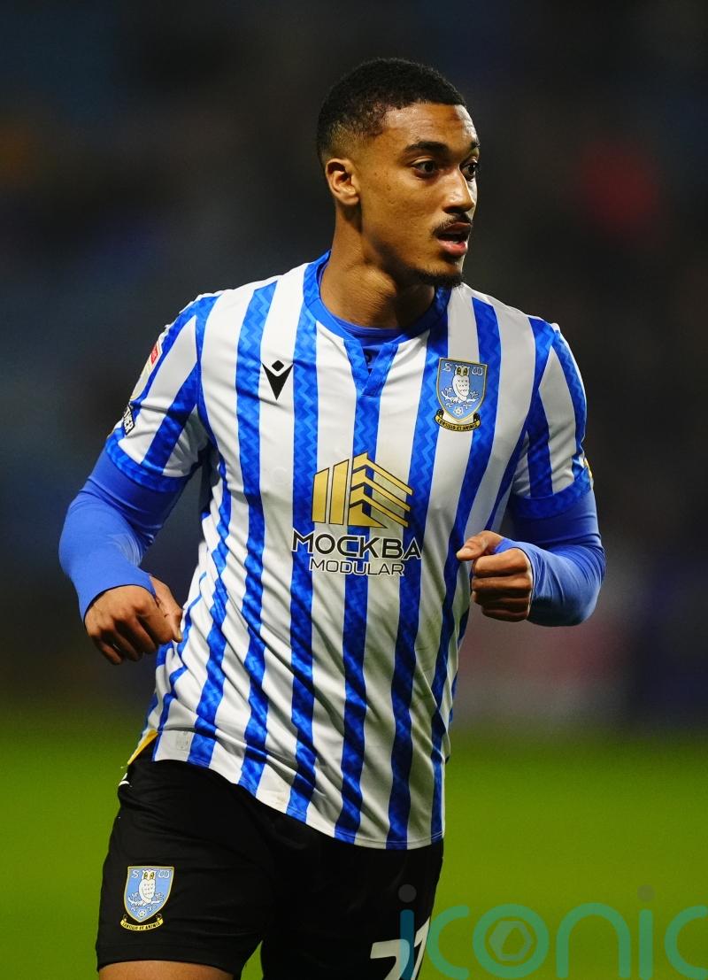 Wednesday fight back for point in six-goal thriller at 10-man Middlesbrough