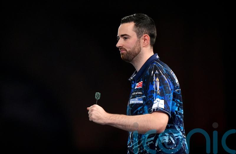 Luke Humphries bid for back-to-back World Championship titles on track after win