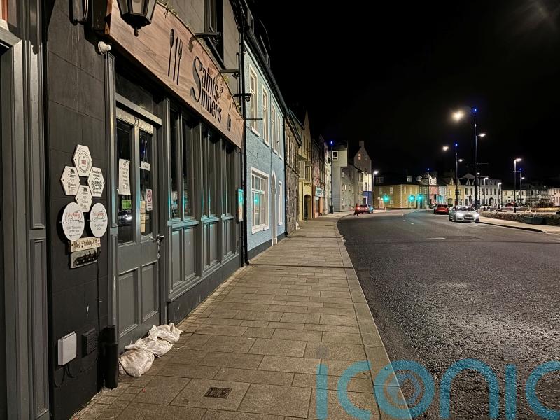 Public urged to stay at home as Ireland braces for arrival of Storm Eowyn