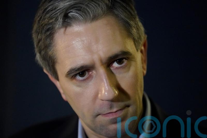 Simon Harris and Hilary Benn have &lsquo;warm and engaging&rsquo; conversation