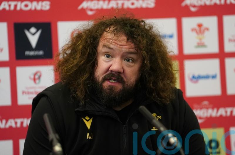 Adam Jones backs Warren Gatland to turn around Wales&rsquo; form during Six Nations