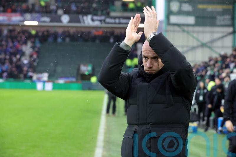 David Gray prises Hibernian&rsquo;s Rocky Bushiri after late winner against Ayr