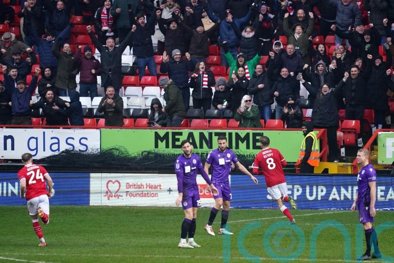 Charlton ease past Stevenage to move into the top six