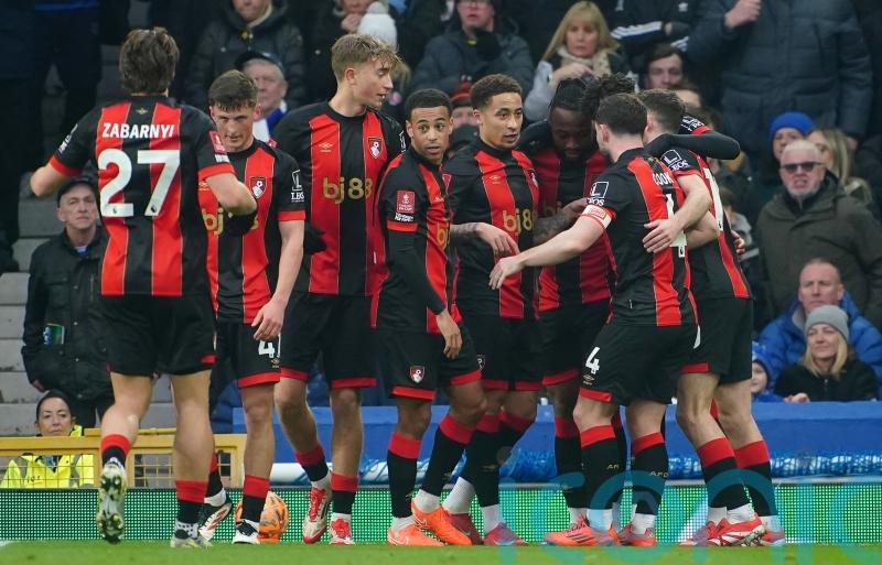 Bournemouth brush aside in-form Everton to advance in FA Cup