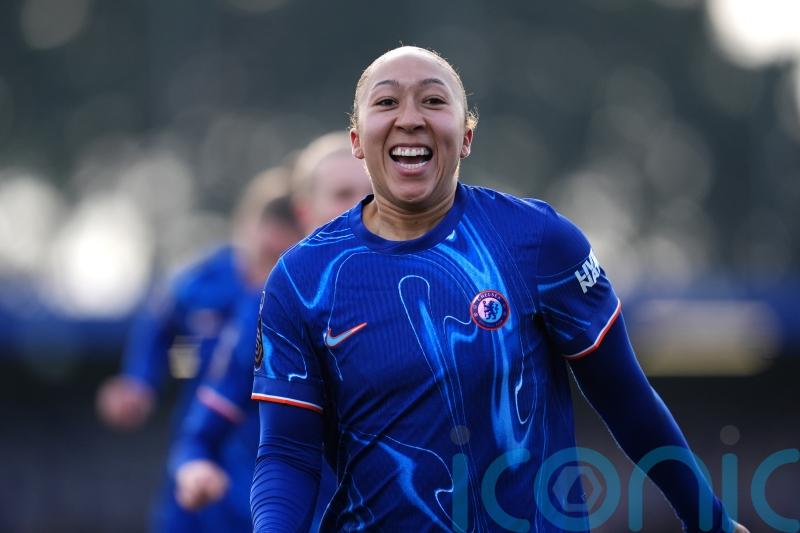 Lauren James hits stoppage-time winner as leaders Chelsea rally to beat Everton