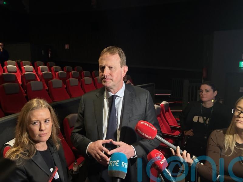 Justice minister accused of &lsquo;cynicism&rsquo; over stop and search