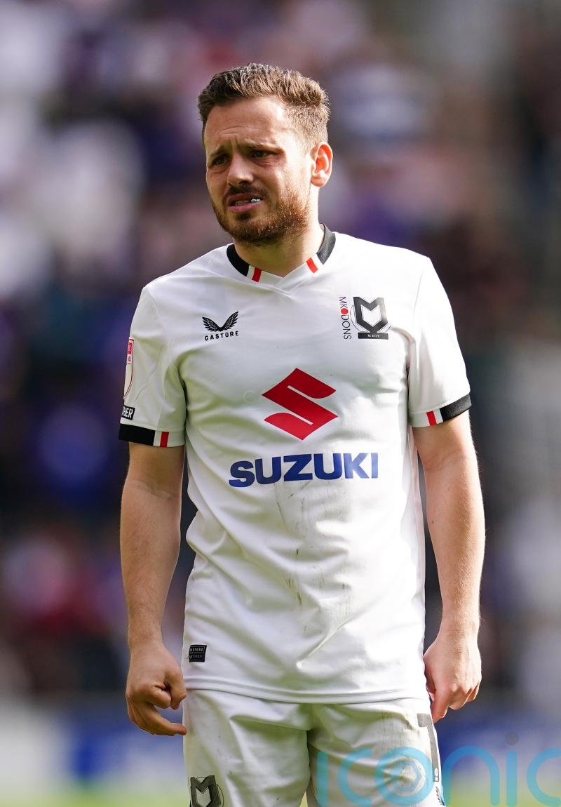 Ten-man MK Dons pay the penalty as Colchester&rsquo;s Jack Payne haunts former club