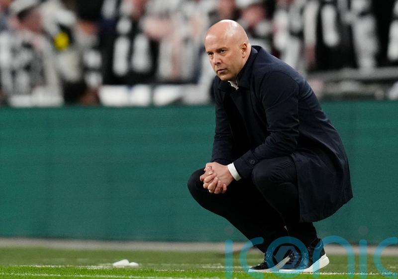 Arne Slot tries to take the positives as &lsquo;tough week&rsquo; ends with Wembley misery