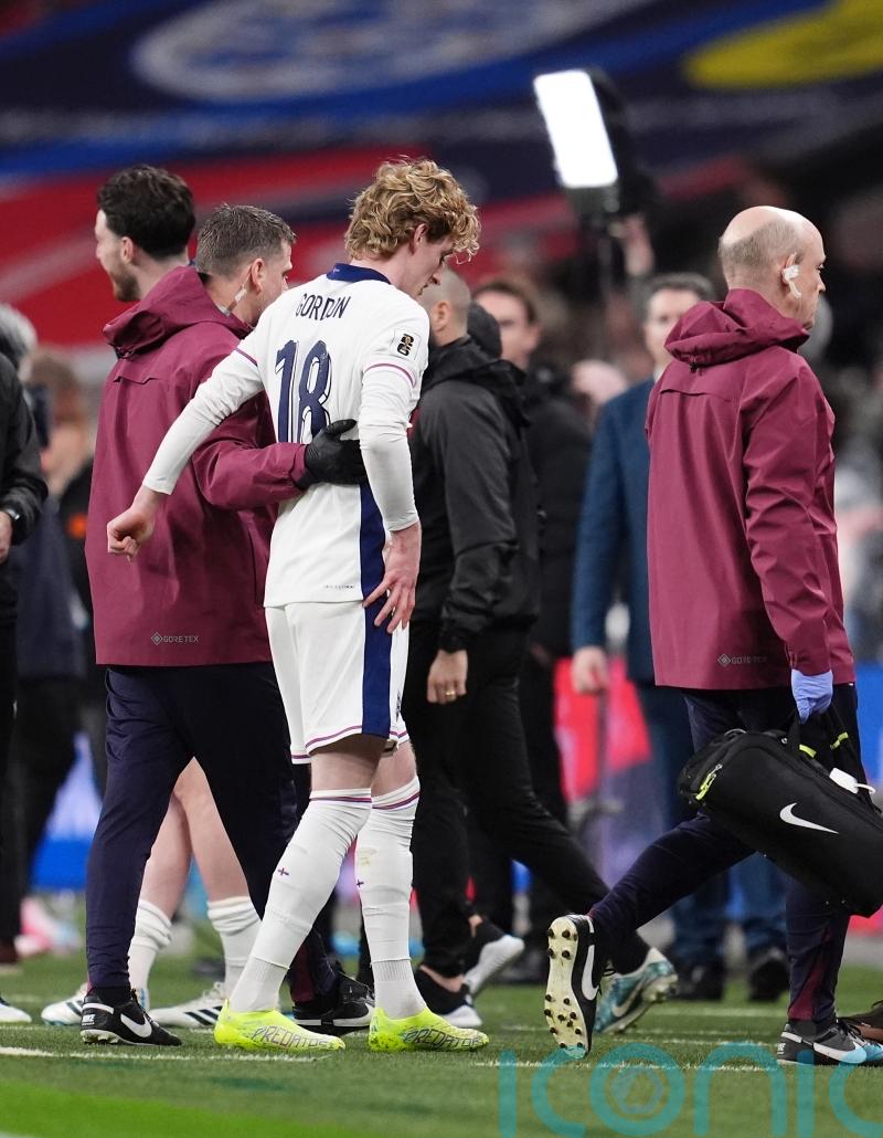 Anthony Gordon forced to pull out of England squad with hip problem