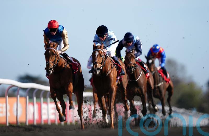 Soprano hits high note on Snowdrop return