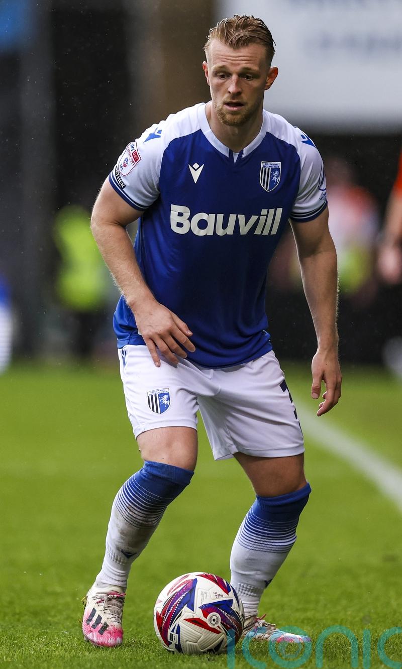 Gareth Ainsworth&rsquo;s Gillingham reign starts with a point at Harrogate