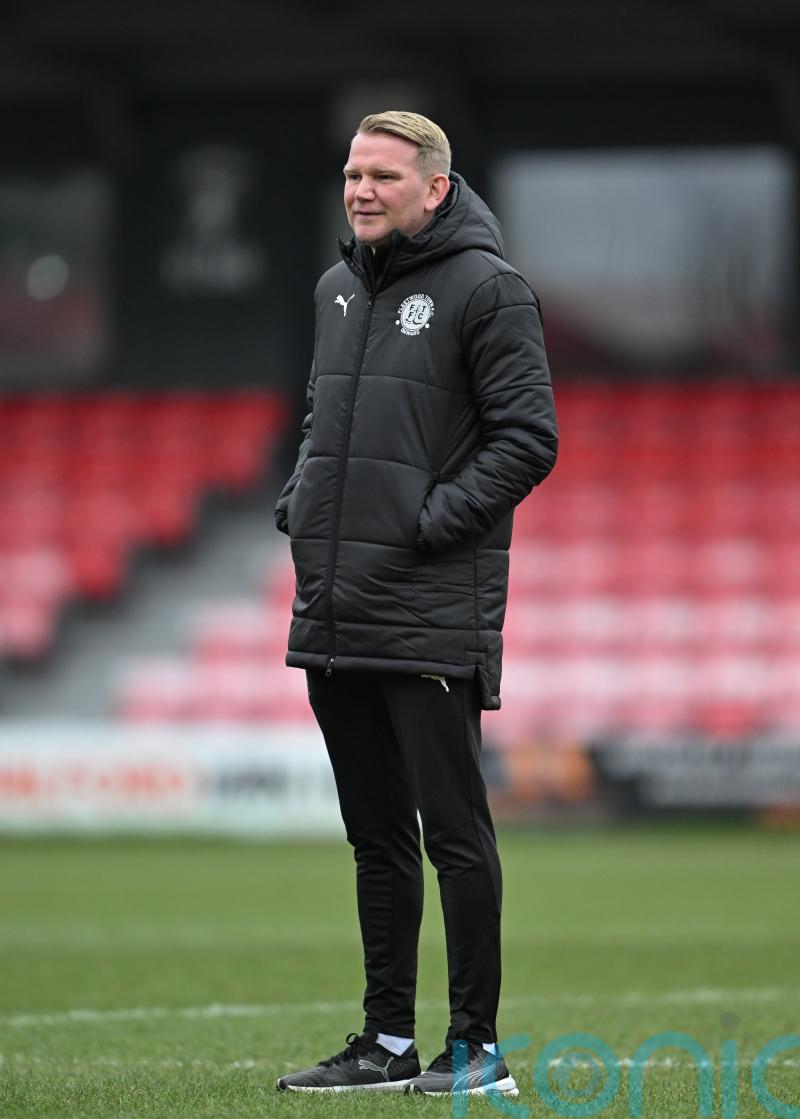 Pete Wild all smiles as Fleetwood win again