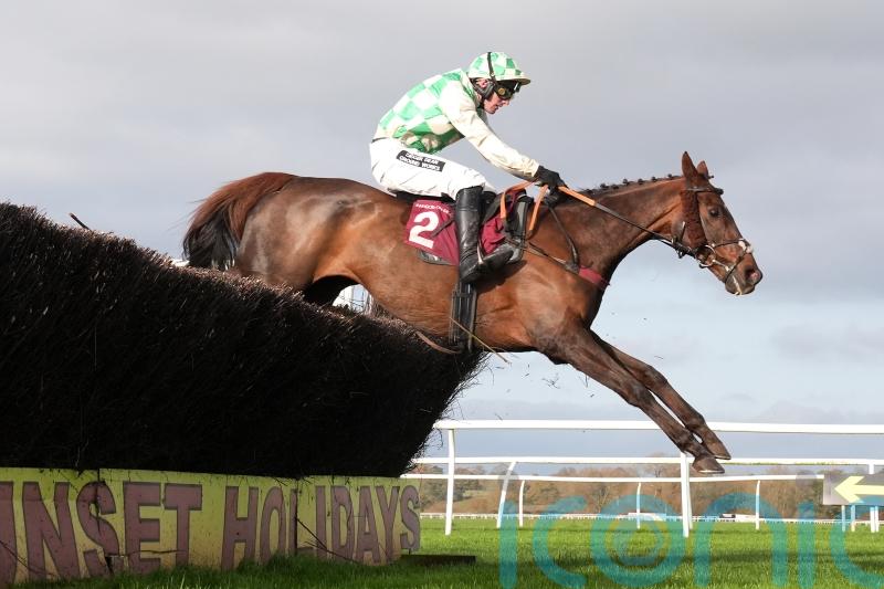 Celebre d&rsquo;Allen &lsquo;looking much brighter in himself&rsquo; after night at Aintree