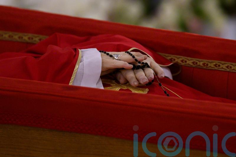 Pope Francis&rsquo;s body to go on public display ahead of funeral on Saturday