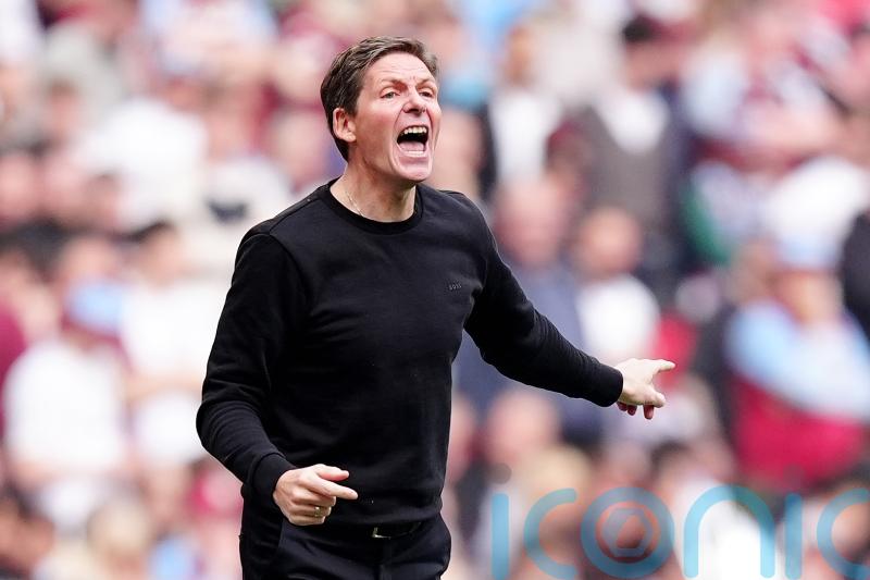 Oliver Glasner refuses to &lsquo;destroy&rsquo; mood by dancing after Palace reach cup final