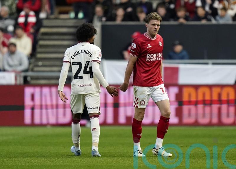 Managers disagree over Rob Dickie dismissal as Blades brush aside Bristol City