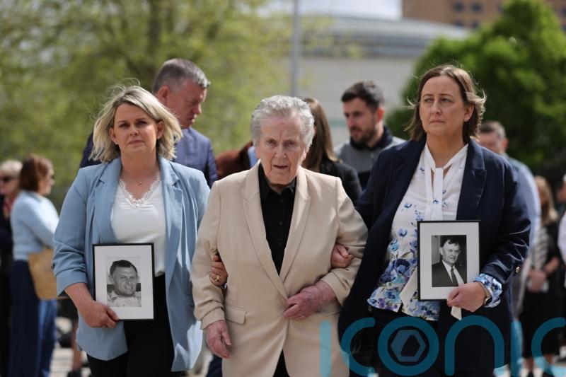 Irish deputy leader Harris meets with family of Sean Brown