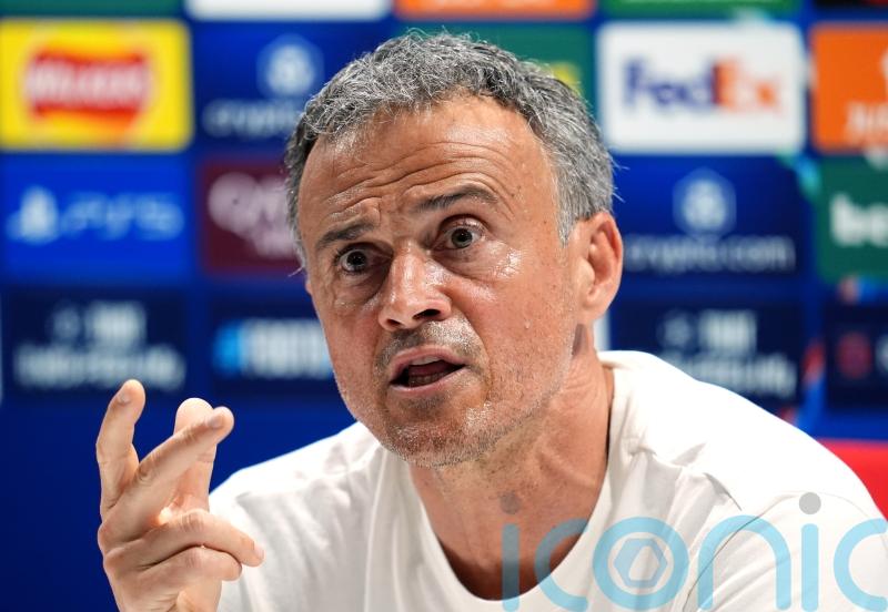 Luis Enrique wants PSG players to go down in history by winning Champions League