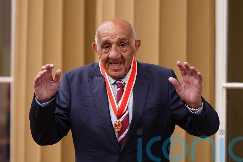 Rugby league star Sir Billy Boston&rsquo;s knighthood &lsquo;a little bit late&rsquo;, says son