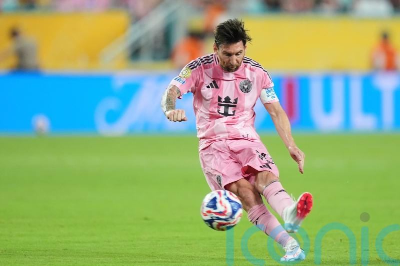 Javier Mascherano praises Lionel Messi after opening draw at Club World Cup