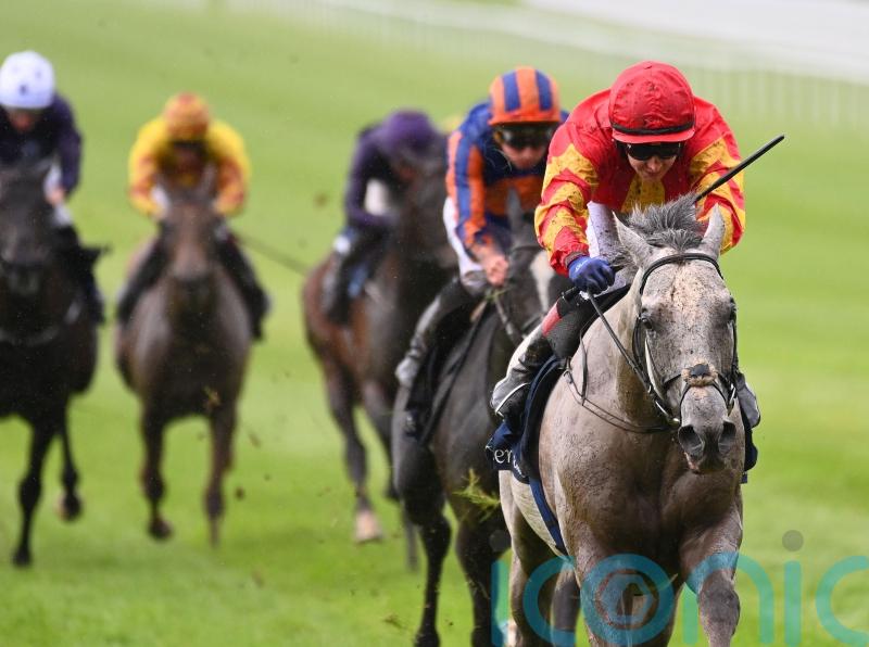 Connections of White Birch elect to play it safe and swerve Eclipse