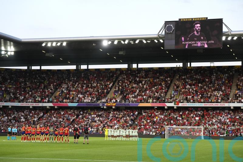 Friday&rsquo;s briefing: &lsquo;Shocked&rsquo; Liverpool players pay tribute to Diogo Jota