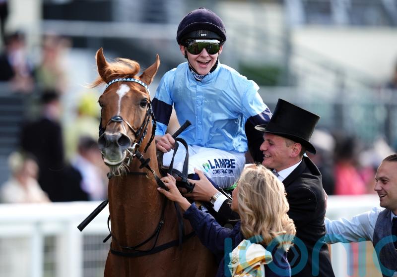 Soprano aiming to hit Pipalong high notes