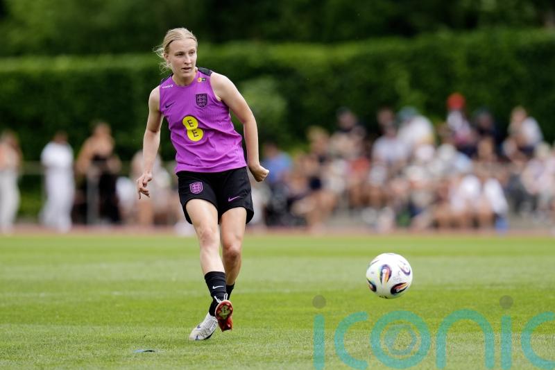 England forward Aggie Beever-Jones: It&rsquo;s hard to block &lsquo;outside noise&rsquo; at Euros