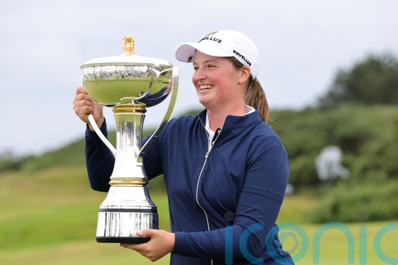 Lottie Woad fires final-round 68 to claim victory on her professional debut