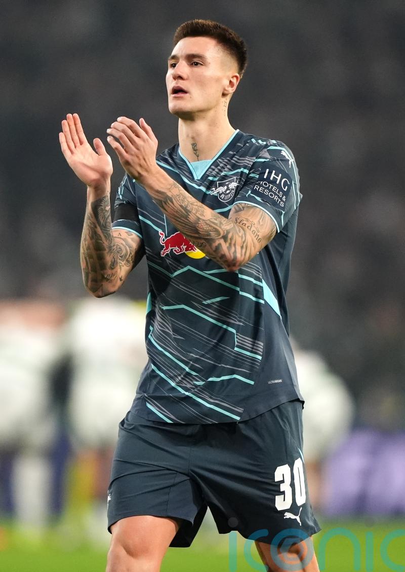 Man Utd make bid for Leipzig&rsquo;s Benjamin Sesko after Newcastle&rsquo;s improved offer