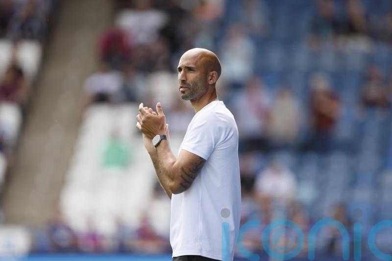 Lee Grant applauds Huddersfield&rsquo;s focus in victory at Reading